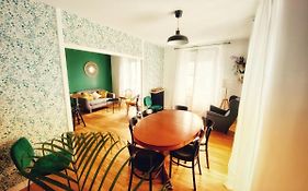 Maison Chiche 4 Chambres Independantes Salon Cuisine Commune